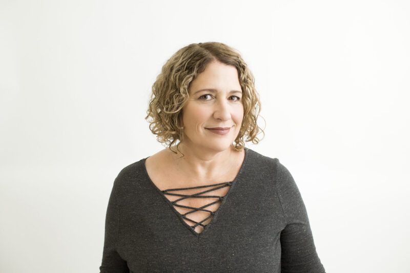 Dr Laura Paris, functional medicine acupuncture Capitola CA