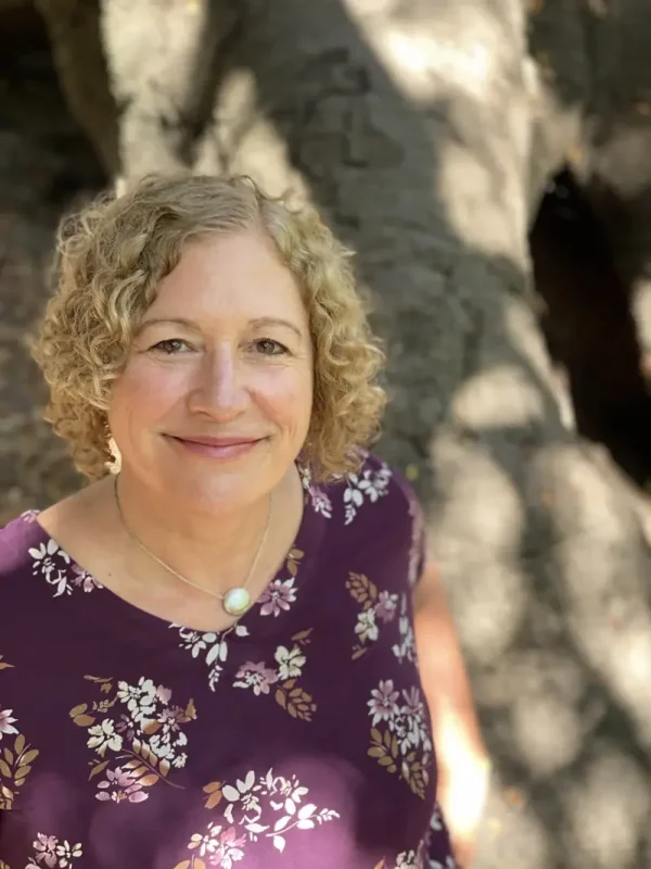 Dr Laura Paris, functional medicine acupuncture Capitola CA